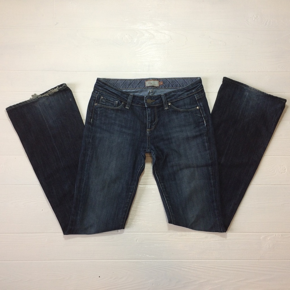 Paige Laurel Canyon Low Rise Boot Cut Jean's SZ 29